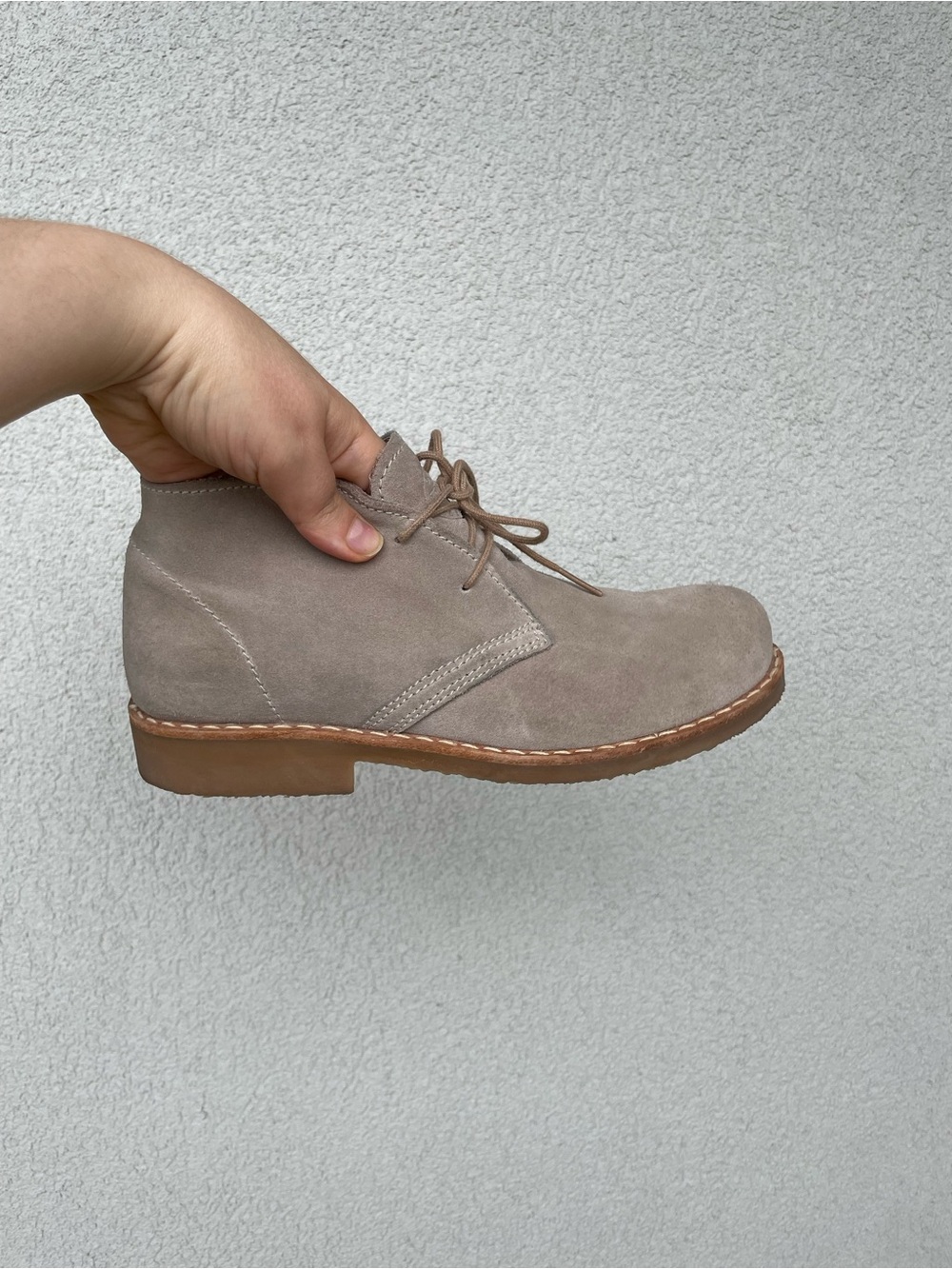 Roots Women's Suede Desert Chukka Boots